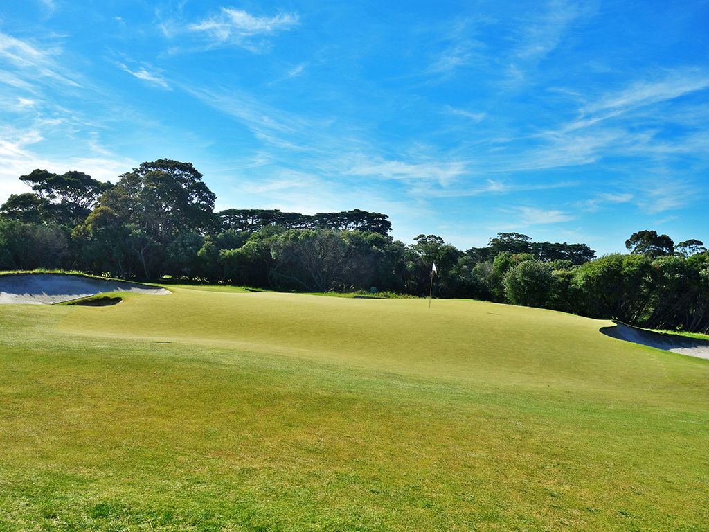 5th Hole at Royal Melbourne Golf Club (Presidents Cup) (148 Yard Par 3)